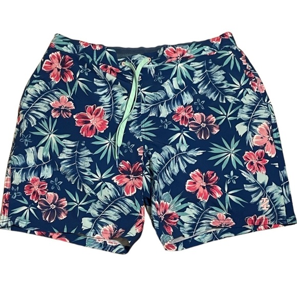 Izod XXL Floral “Surf the Web” Swim Trunks - Picture 1 of 6